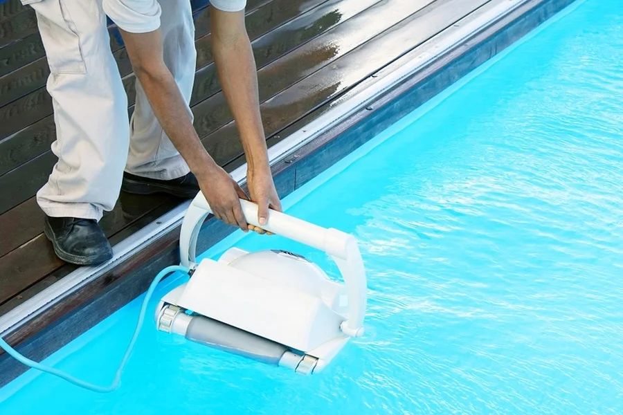Swimming Pool Cleaning Service And Filter Performance Kailua, HI