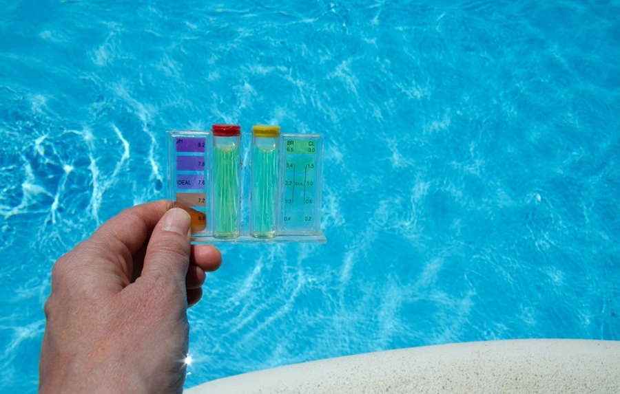 Swimming Pool Cleaning Service And Filter Performance in Kailua, HI